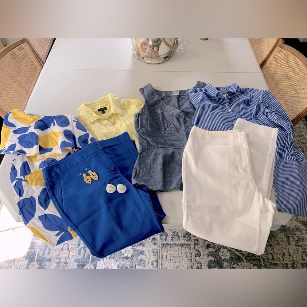 Bundle Women’s Blue White Yellow Pants Shirts GAP Talbots Chicos Jones Loft XS/S
